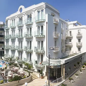 4* Hotel Ambassador