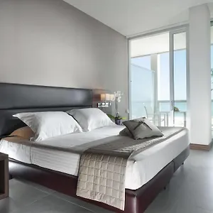 4* Hotel Waldorf